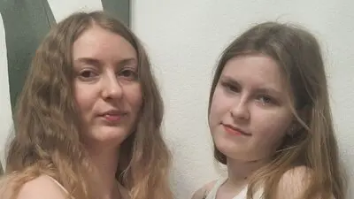 KyraAndNelida's